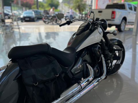 KAWASAKI VULCAN VN 900 CLASSIC