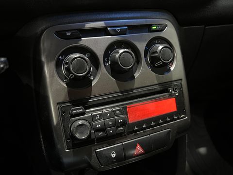 Citroën C3 Picasso GLX 1.6 Flex 16V 5p Aut.
