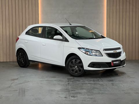 Chevrolet ONIX HATCH LT 1.4 8V FlexPower 5p Mec.