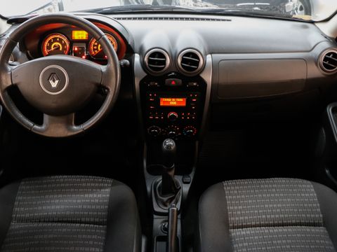 Renault SANDERO Privilège Hi-Flex 1.6 8V 5p