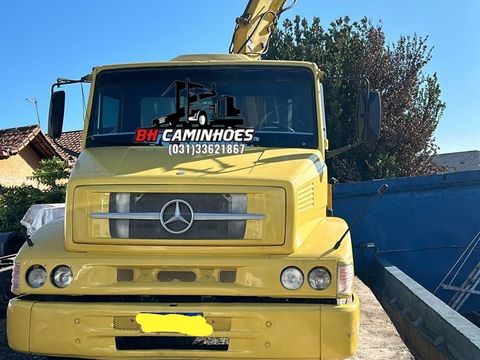 MERCEDES-BENZ L-2318 6x4 3-Eixos 2p (diesel)