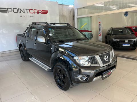Nissan Frontier SV AT. CD 4x4 2.5 TB Dies. Aut.