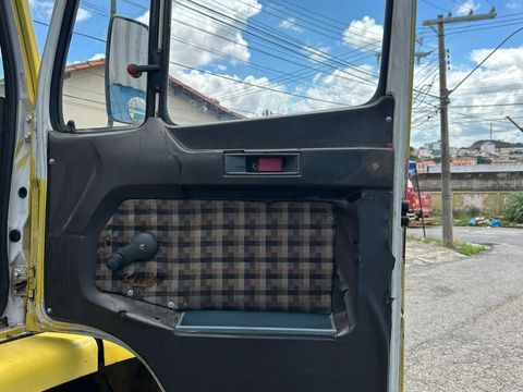 MERCEDES-BENZ 1214 2p (diesel)