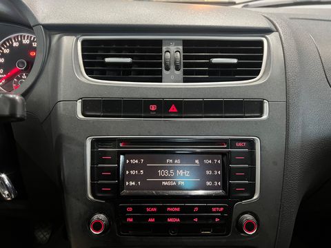 VolksWagen Fox 1.0 Mi Total Flex 8V 5p