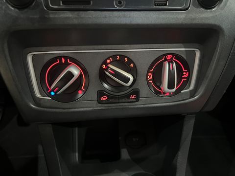VolksWagen Fox 1.0 Mi Total Flex 8V 5p