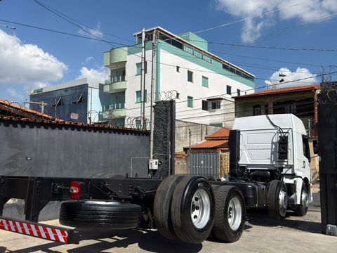 VOLKSWAGEN 24-280 E Constel. 8x2 2p (diesel)(E5)