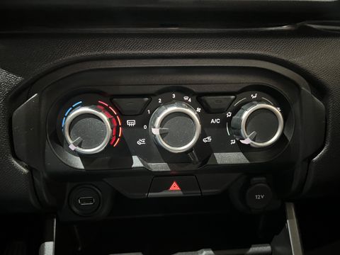 Citroën C3 Feel 1.0 Flex 6V 5p Mec.