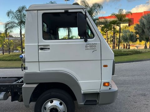 VOLKSWAGEN 8-150 E Delivery Plus 2p (diesel)