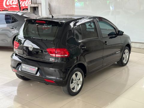 VolksWagen Fox Comfortline 1.6 Flex 8V 5p