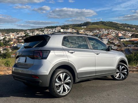 VolksWagen T-Cross 1.0 TSI Flex 12V 5p Aut.