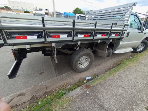FORD F-350 2p (diesel)