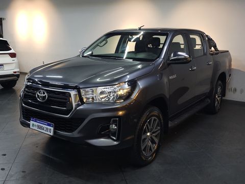 Toyota Hilux CD SRV 4x4 2.8 TDI Diesel Aut.
