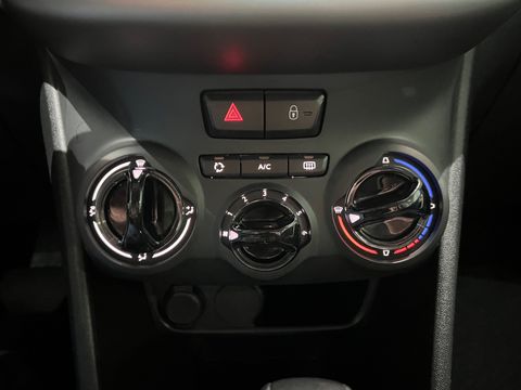 Peugeot 2008 Allure Bus. 1.6 Flex 5p Aut.