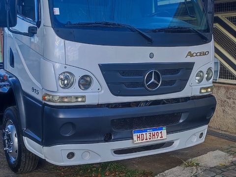MERCEDES-BENZ Accelo 915C 2p (diesel)