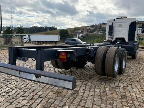 VOLVO VM 240 TRUCK