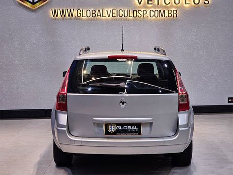 Renault Megane Grand Tour Dynam. Hi-Flex 1.6 16V