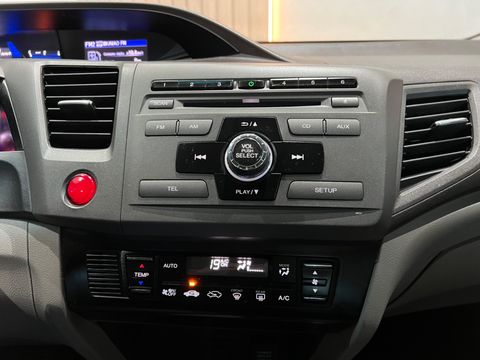 Honda Civic Sedan LXR 2.0 Flexone 16V Aut. 4p