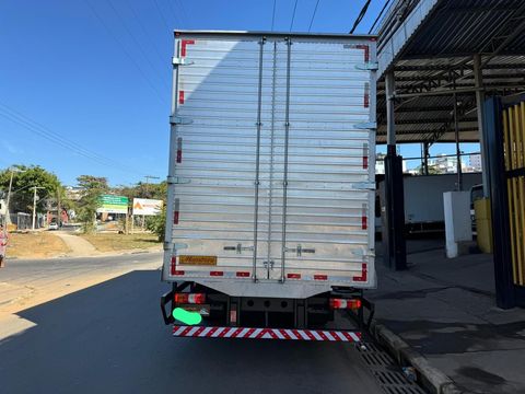 MERCEDES-BENZ Accelo 1017 4x2 2p (diesel) (E6)
