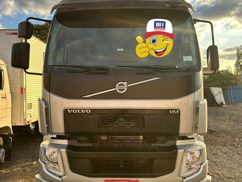 VOLVO VM 270 6x2 2p (diesel) (E5)