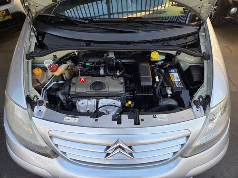 Citroën C3 Exclusive 1.4 Flex 8V 5p