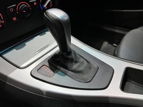BMW 320iA