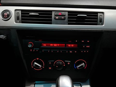 BMW 320iA