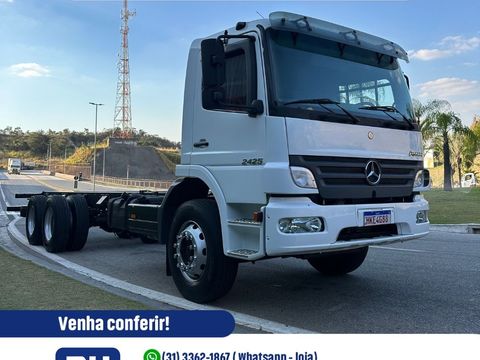 MERCEDES-BENZ Atego 2425 3-Eixos 2p (diesel)