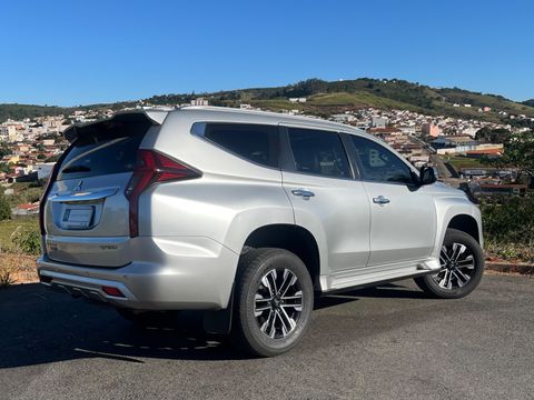 Mitsubishi Pajero Sport HPE-S 2.4  4x4 Diesel Aut.
