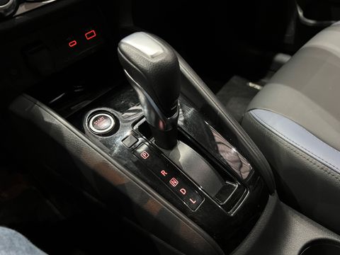 Nissan VERSA Exclusive 1.6 16V Flex Aut.