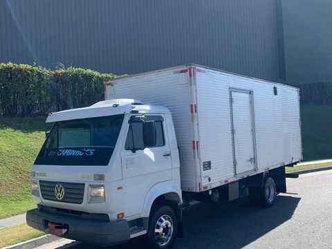 VOLKSWAGEN 8-120/8-120 euro3 Worker 2p (diesel)