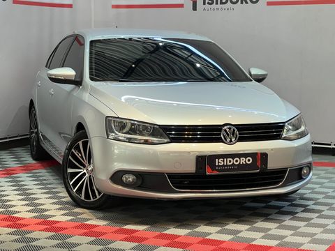 VolksWagen JETTA Comfortline 2.0 T.Flex 8V 4p Tipt.