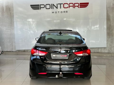 Hyundai Elantra GLS 1.8 16V Aut.