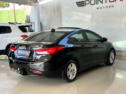 Hyundai Elantra GLS 1.8 16V Aut.
