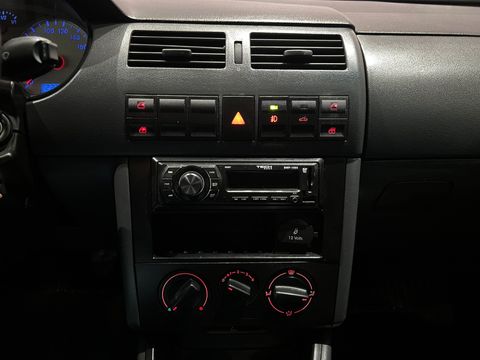 VolksWagen Saveiro Super Surf 1.6 Mi Total Flex 8V
