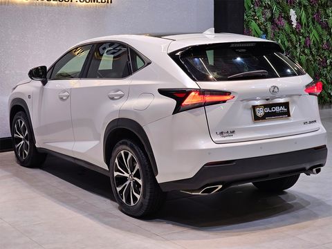 Lexus NX-200t F-Sport AWD 2.0 16v 238cv Aut.