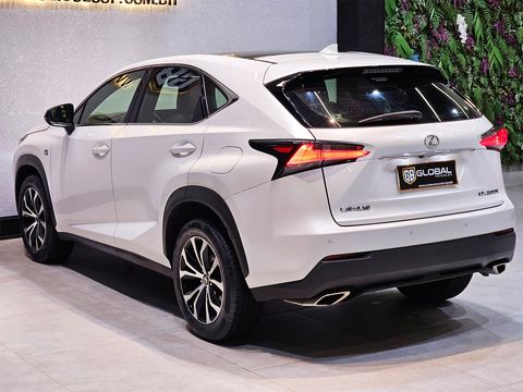 Lexus NX-200t F-Sport AWD 2.0 16v 238cv Aut.