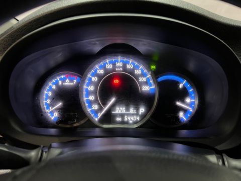 Toyota YARIS XL Live Sedan 1.5 Flex 16V 4p Aut.