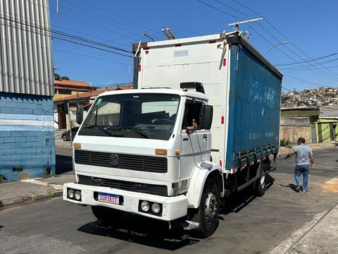 VOLKSWAGEN 12-140 2p (diesel)