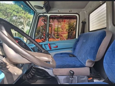 MERCEDES-BENZ 1218 2p (diesel)