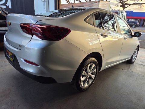 Chevrolet ONIX SEDAN Plus LT 1.0 12V Flex 4p Mec.