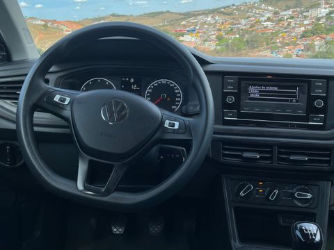 VolksWagen Polo Track 1.0 Flex 12V 5p