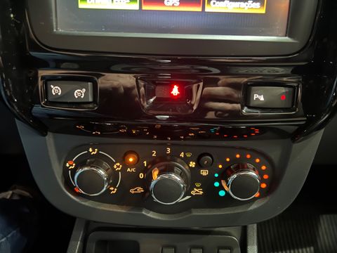 Renault DUSTER Dynamique 1.6 Flex 16V Aut.
