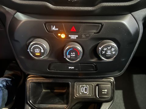 Jeep Renegade T270 1.3 TB 4x2 Flex Aut.