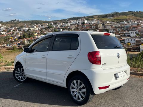 VolksWagen Fox 1.6 Mi Total Flex 8V 5p