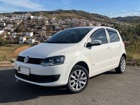 VolksWagen Fox 1.6 Mi Total Flex 8V 5p