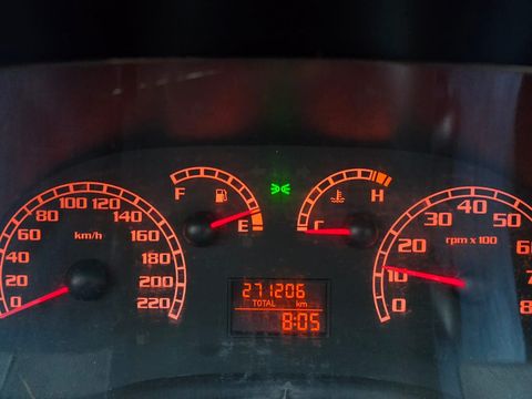 Fiat Palio HLX 1.8 mpi Flex 8V 4p