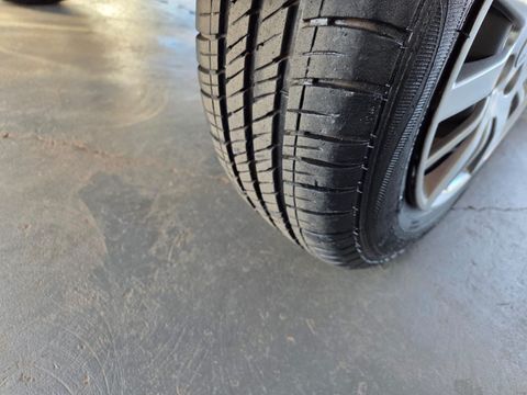 Fiat Palio HLX 1.8 mpi Flex 8V 4p