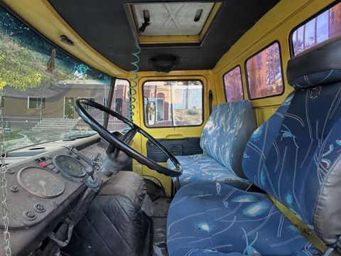 MERCEDES MB 608