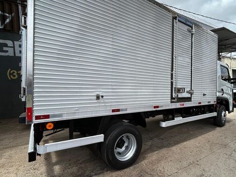 VOLKSWAGEN Delivery 11-180
