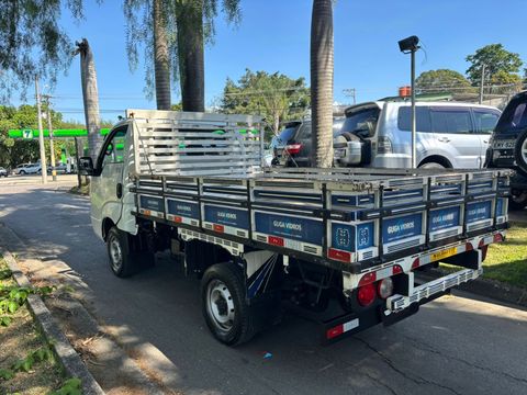 Kia Motors Bongo K-2500 2.5 4x2 TB Diesel